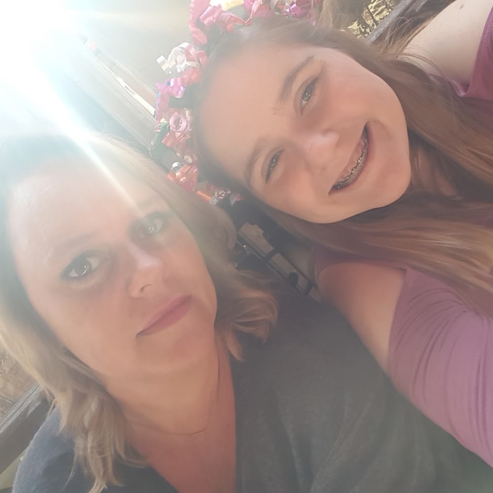 Meet your Posher, Shelbi